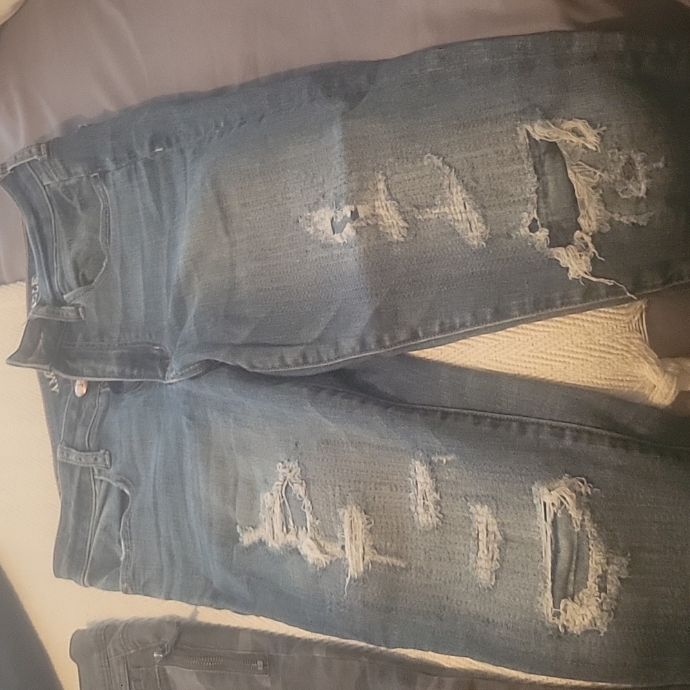 American eagle jeggings distressed super cute